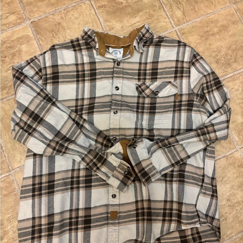Men's Plaid Button-Up Shirt